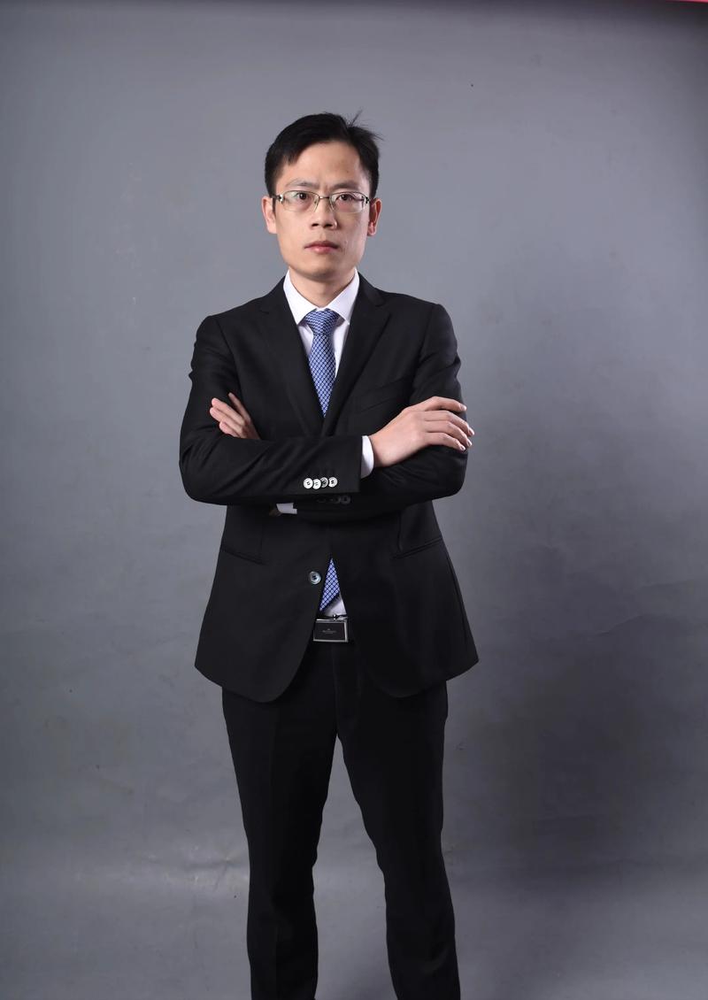 林必立 选角与表演指导负责人